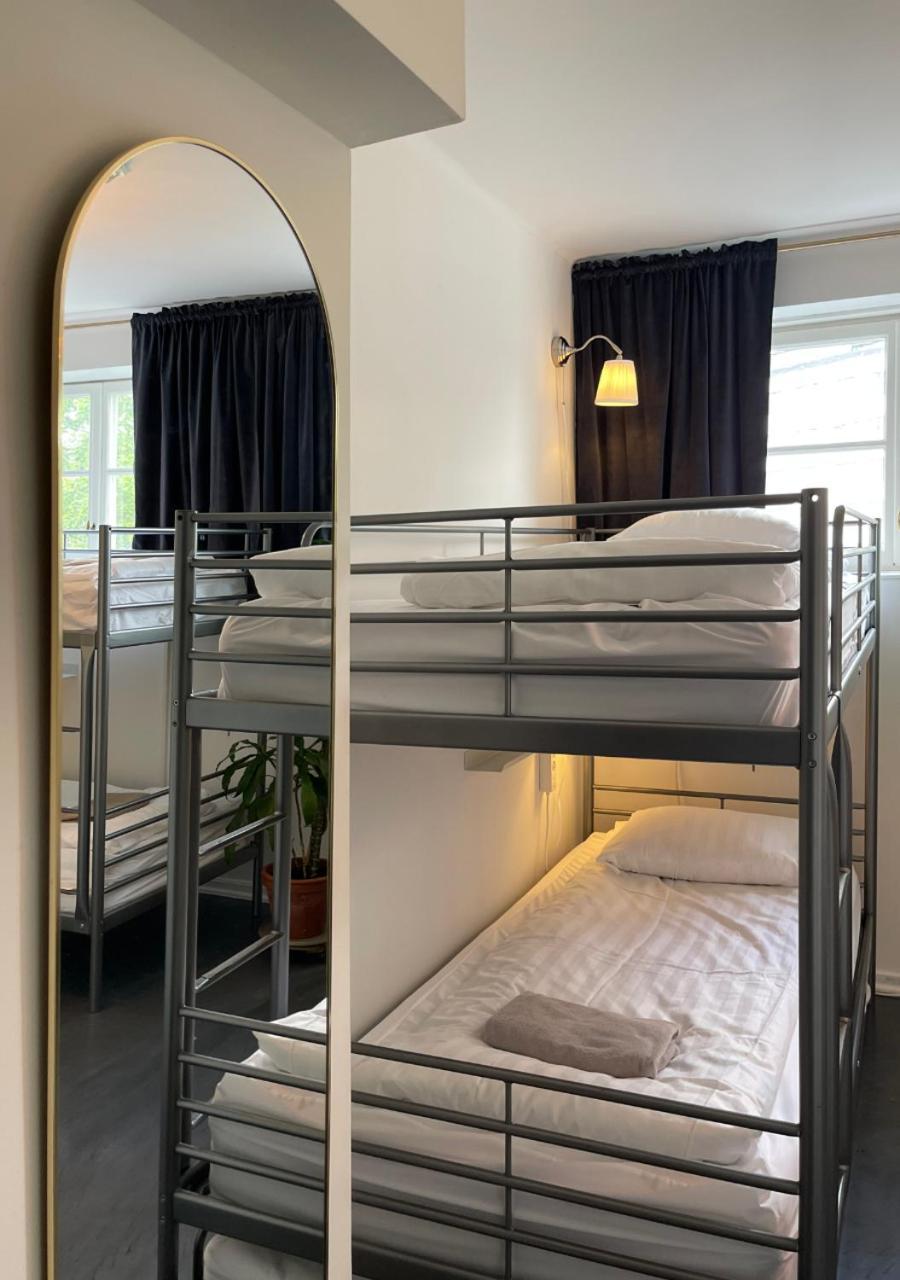 Einzelbett im Schlafsaal mit 6 Betten
